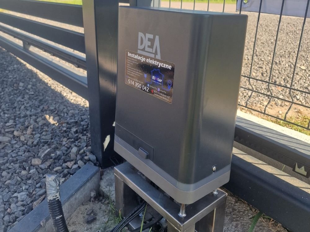 Automat do bramy przesuwanej DEA - ElStar Instalacje Elektryczne
